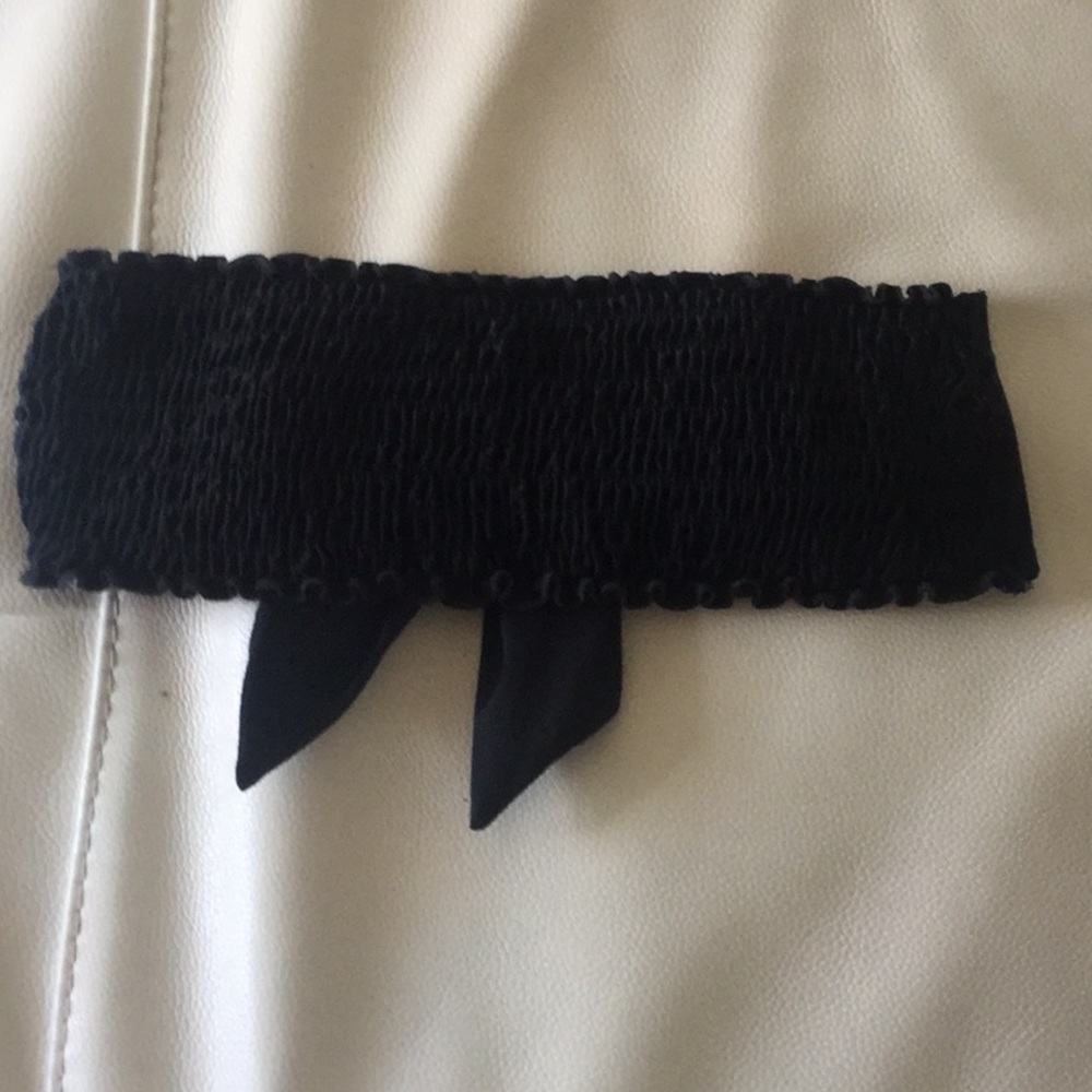 Black Hurley small swim top, small, removable pads